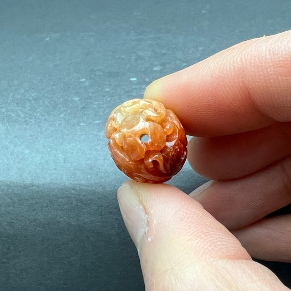 Hand carved jade charm: flowers, a symbol of tran… - image 4