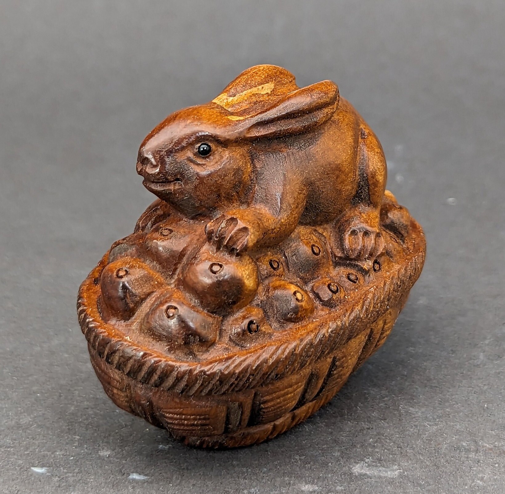 Boxwood Netsuke Rabbit Wood Carving: Hand Carved Boxwood Bunny Netsuke, Rabbit Charm, Boxwood ...
