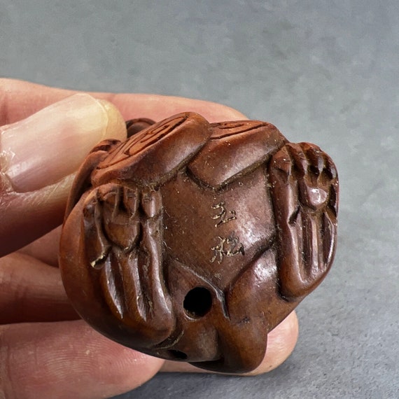Hand Carved Boxwood Cat Netsuke, Cat Charm, Boxwood Cats, Artist Signs Netsuke, Prosperity Wealthy Cat Lover, Neko Maneki - Etsy Hand Carved Boxwood Cat Netsuke, Cat Charm, Boxwood Cats, Artist Signs Netsuke, Prosperity Wealthy Cat Lover, Neko Maneki - Etsy