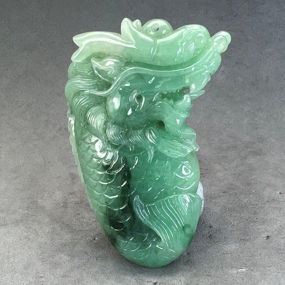 Estate Sale: Vintage Hand carved Jadeite pendant … - image 4