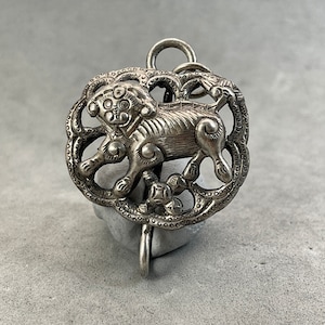 Vintage silver clasp: handmade silver clasp, hammered with a temple lion symbol, prosperity symbol, silver fu dog clasp, sterling silver