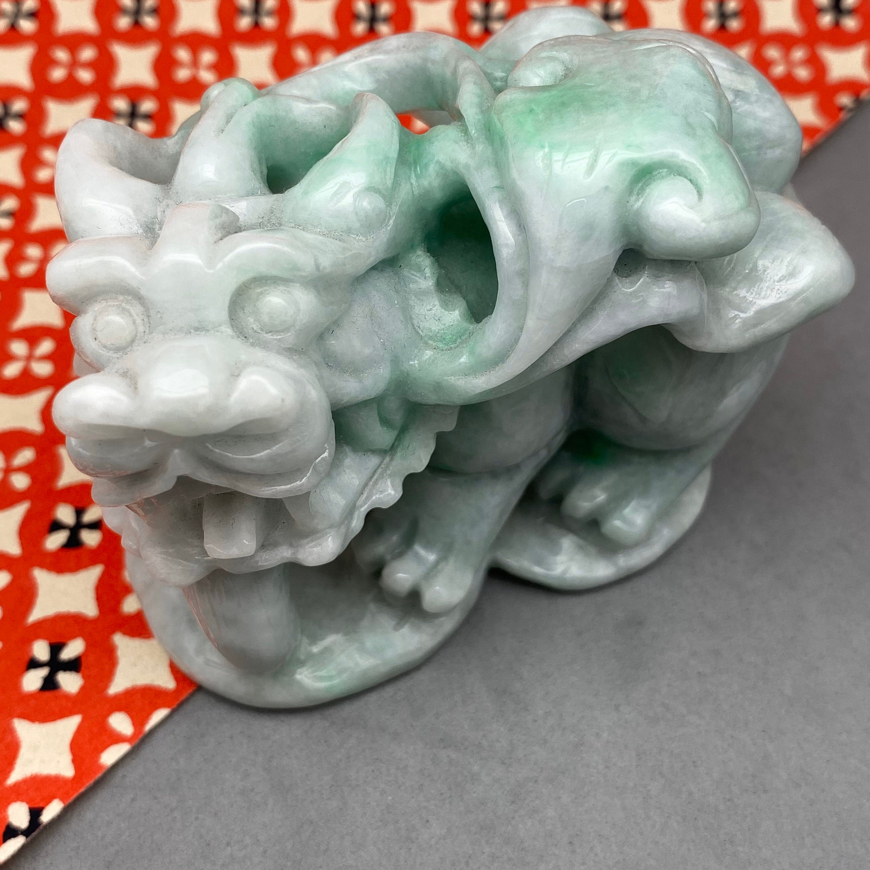 Estate sale: Vintage Hand carved Jadeite sculpture of Kirin | Etsy