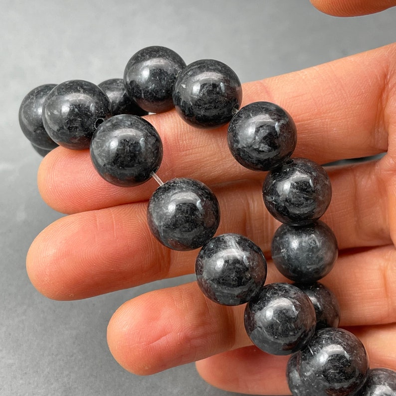 Beading essential: one strand of dyed black jade bead vintage jade bead dyed natural jadeite Dyed jade bead real stone bead