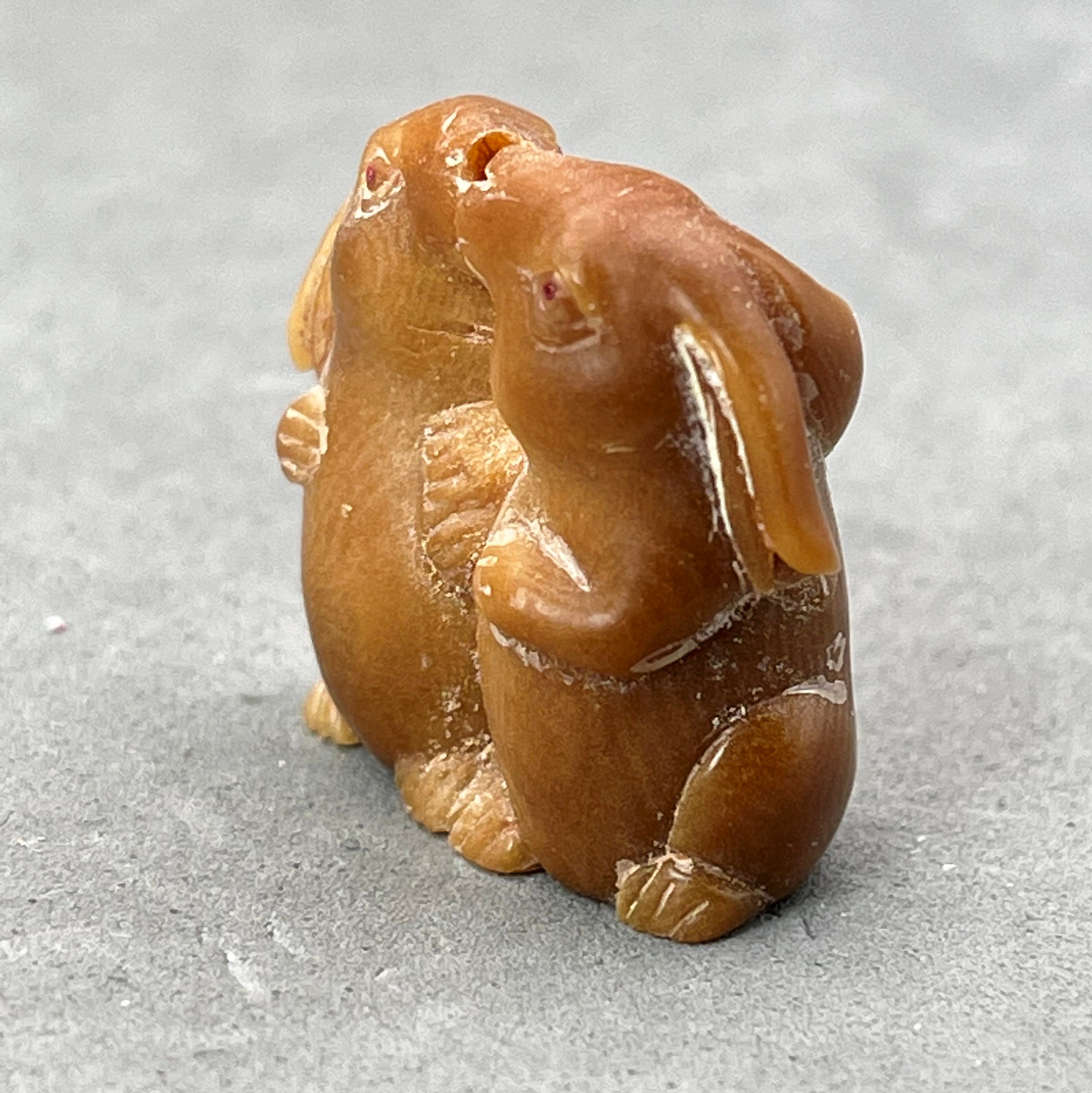 1 Hand Carved Tagua Nut Rabbit Netsuke, Hand Carved Phytelephas Rabbit ...