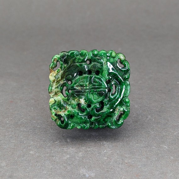 Hand carved jade charm: flowers, a symbol of tran… - image 3