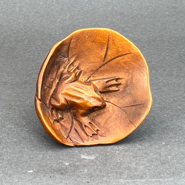 Hand carved Boxwood frog, wood frog netsuke, frog netsuke, lucky charm frog, wood frog toggle, hand carved wood frog lucky charm, signed