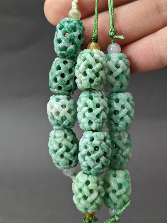 Bead Bar by Artrade: One(1) Vintage Hand carved g… - image 5