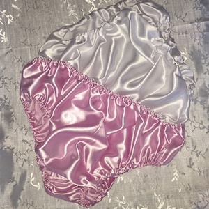 Seidig weicher doppellagiger Slip im Slip
