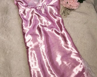 Knee length Satin slip