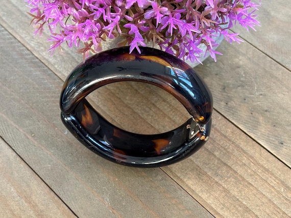 Bakelite Clamper Tortoiseshell Hinged Bangle Brac… - image 8