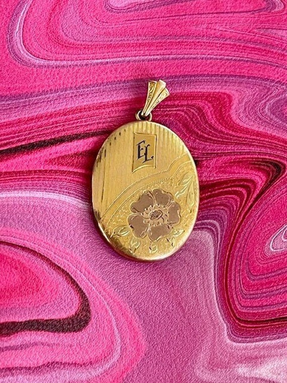 Antique Gold Filled Oval Floral Locket Pendant