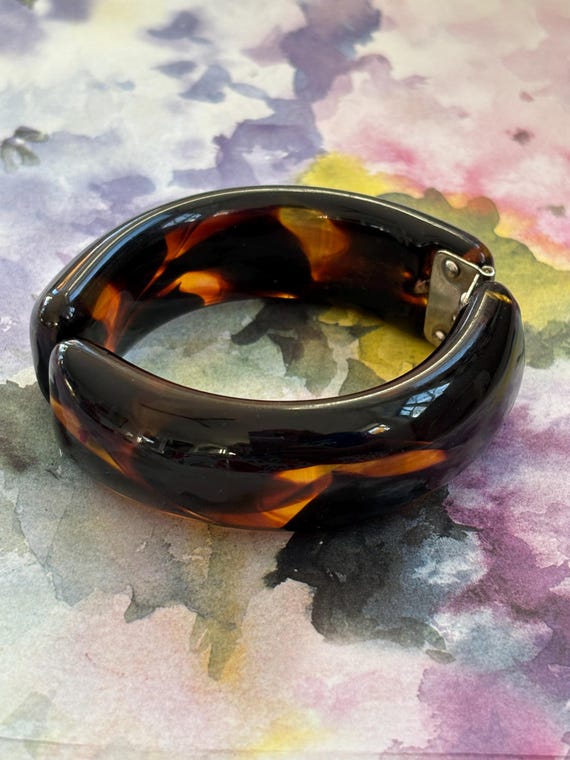 Bakelite Clamper Tortoiseshell Hinged Bangle Brac… - image 2