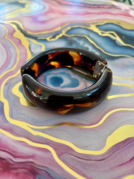 Bakelite Clamper Tortoiseshell Hinged Bangle Brac… - image 4