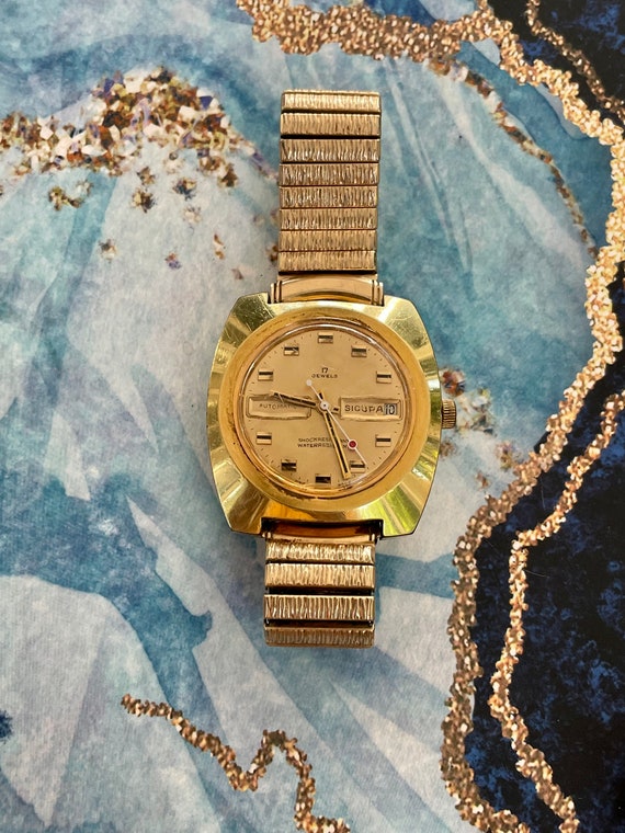 Sicura clearance automatic watch