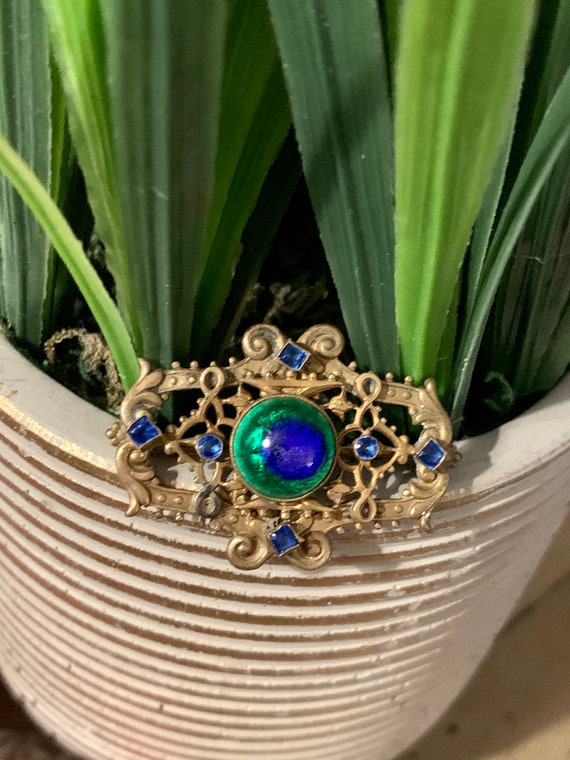 Vintage Czechoslovakian Peacock Eye Glass Brooch P