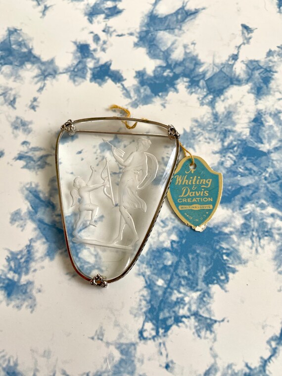 Whiting & Davis Intaglio Reversed Carved Crystal … - image 2