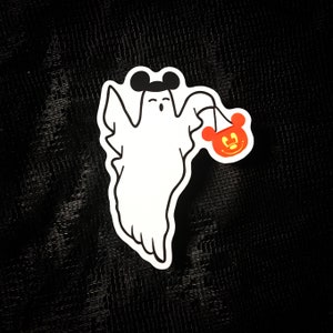 Trick or Treat Ghost Sticker & Magnet