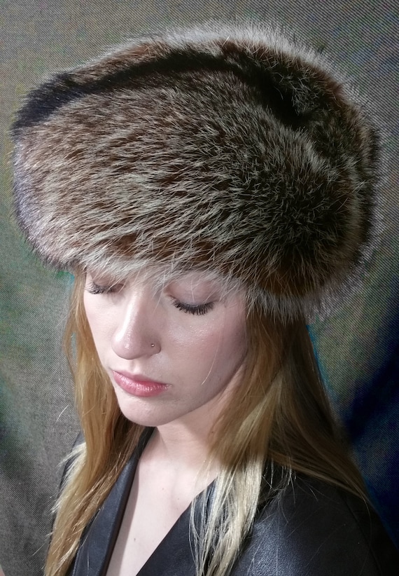 Women's Raccoon Fur Hat