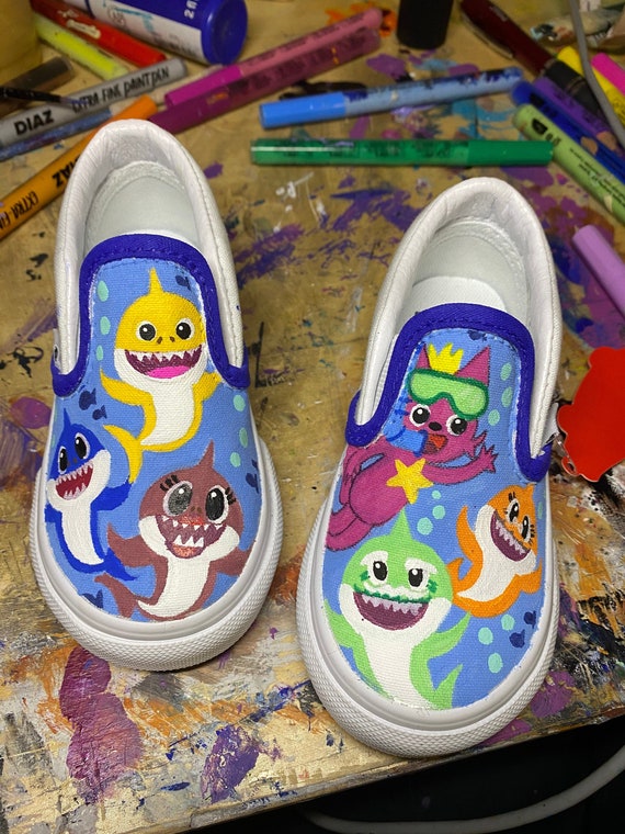Baby shark deals shoes etsy