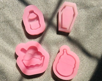 Snow Man Ice Cream Coffin Cola Silicone Resin Shaker Mold Resin Craft