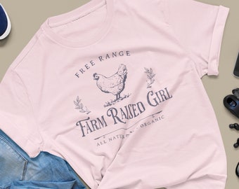 Chica criada en granja, camiseta de granjero de pollo, camisa de pollo, regalo de amante de pollo, camiseta de pollo, camisa de granja, camisa de campo, casa de campo