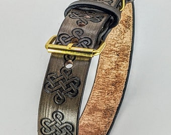 Leather Collar, Dog Collar Celtic Style, Italian leather,Italian ink 1-1/4