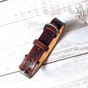 Personalized Leather Dog Collar: Custom Bone Design