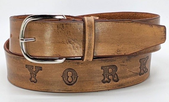 【送料関税込み】ENGRAVED LOGO LEATHER BELT Amazon.com: ubjva Personalized Belts for Men Genuine Leather