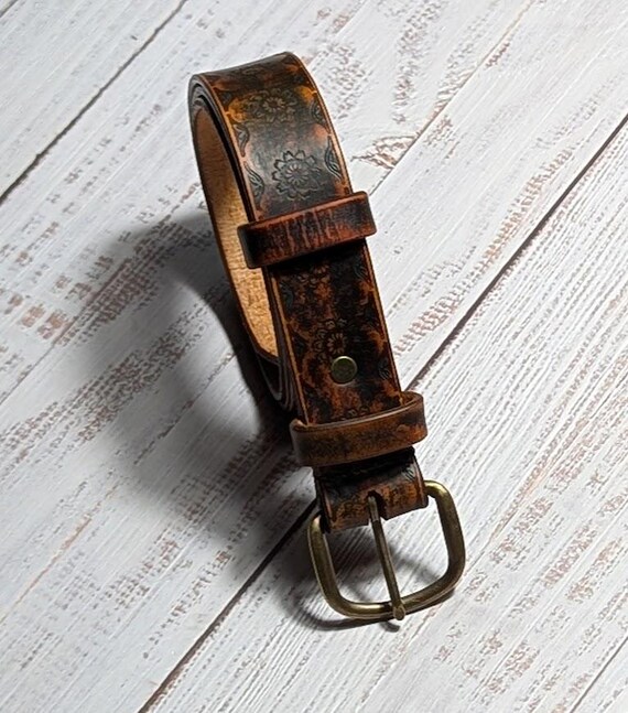 Handmade Jean belt Handmade Brown Leather Jeans Belt | VIDA VIDA | Wolf & Badger main image 3