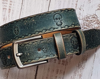 Custom leather belt,Handmade personalized gift,Black stain, Skull,Full grain Leather belt,Tooled leather belt,Men's leather belt