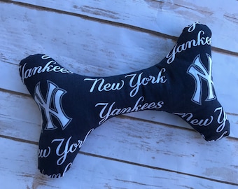 Dog toy New York Yankees , squeak dog toys,  gift for dog, dog toy, squeak toys, presents for dog,  gift for friend, pet toys, pet gift
