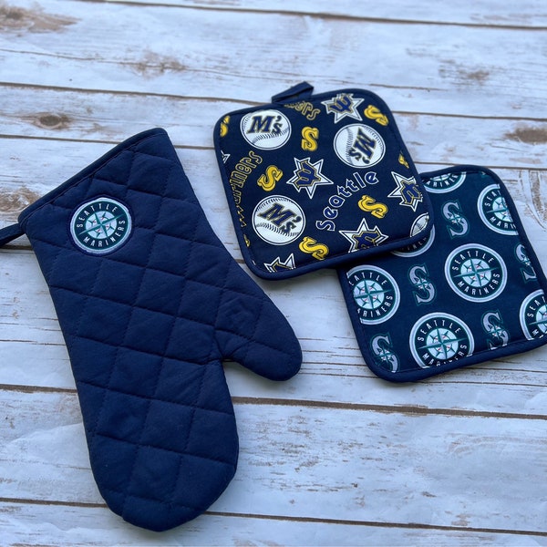 Seattle Mariners Baseball Pot holders and oven mitten, gift, cooking gift, kitchen decor, birthday gift, gift set, gift for mom