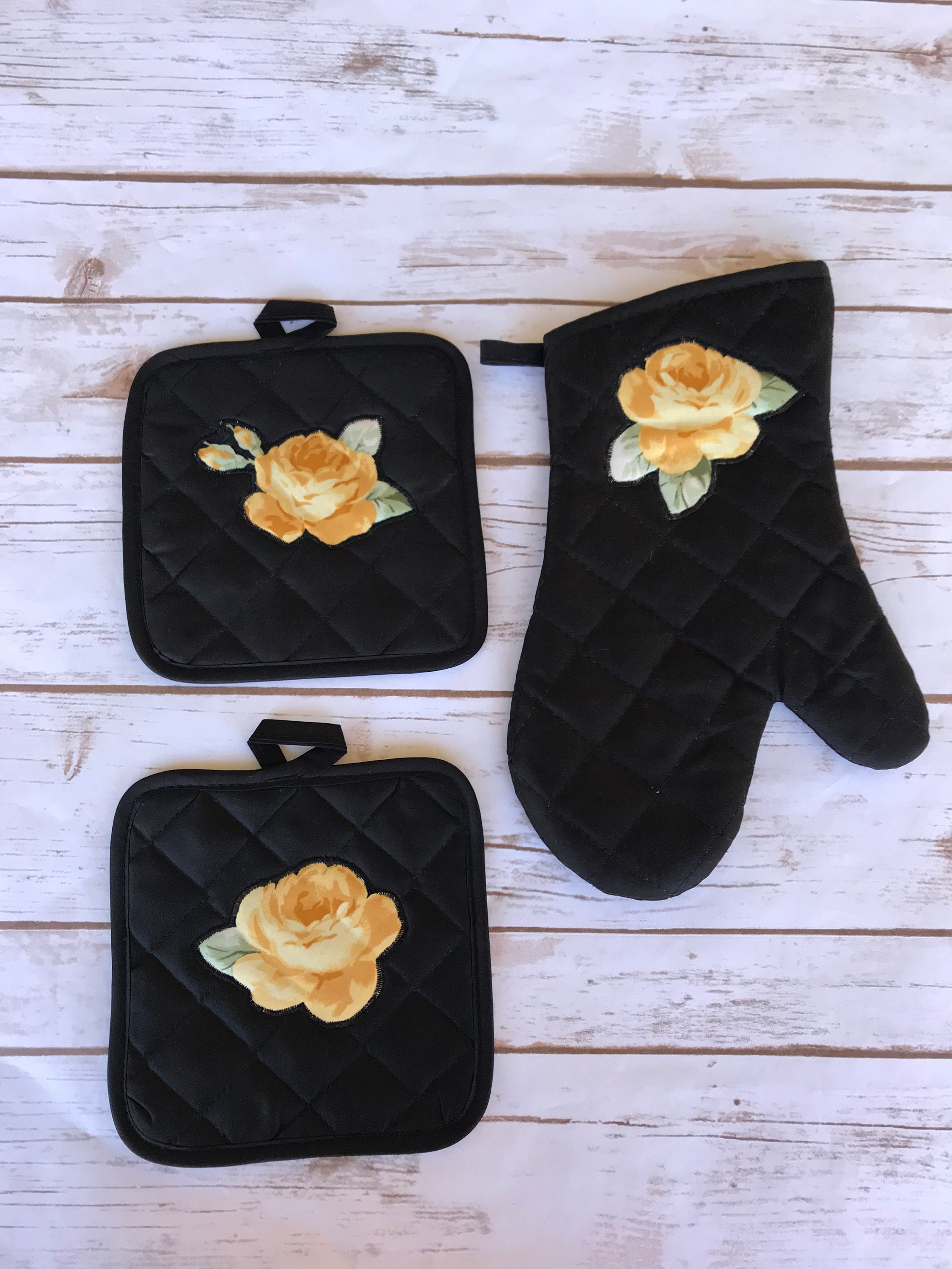 Yellow Rose Pot Holders and 1 Oven Mitten Kitchen Etsy
