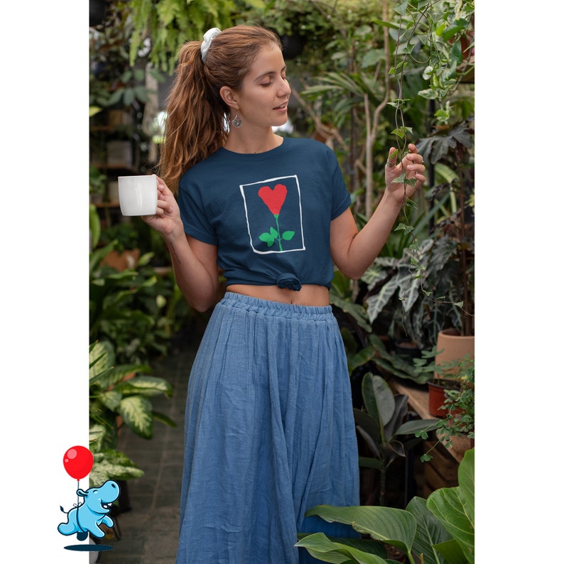 Heart flower friends tshirt Rachel green shirt rachel shirt Etsy