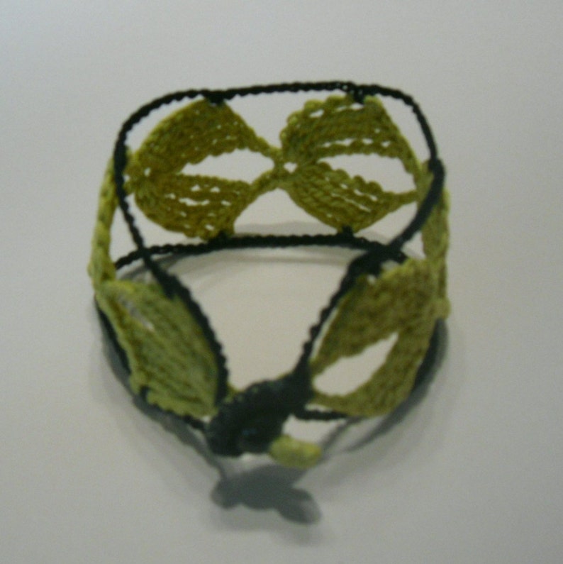 Crochet tutorials 3 beautiful Bracelets Shells