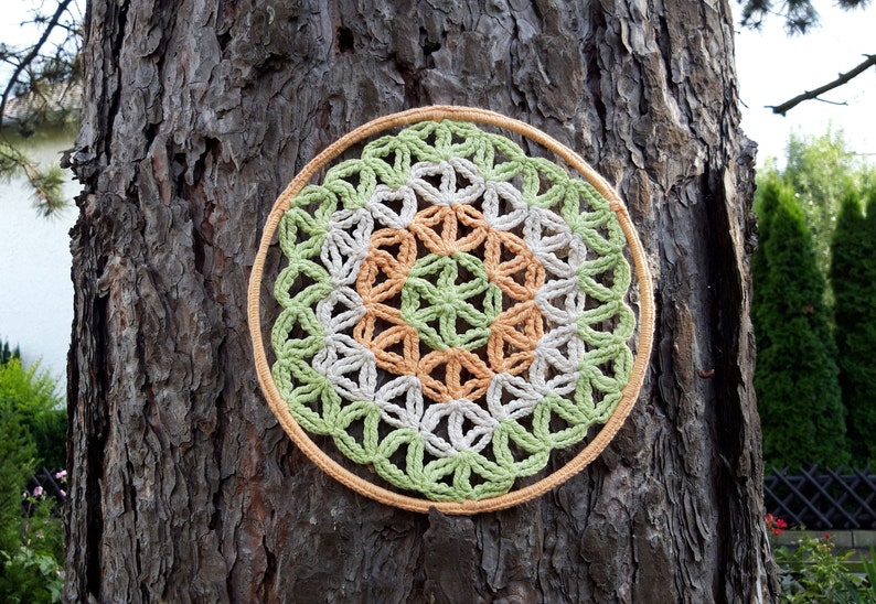 FLOWER OF LIFE Crochet tutorial Dreamcatcher image 10