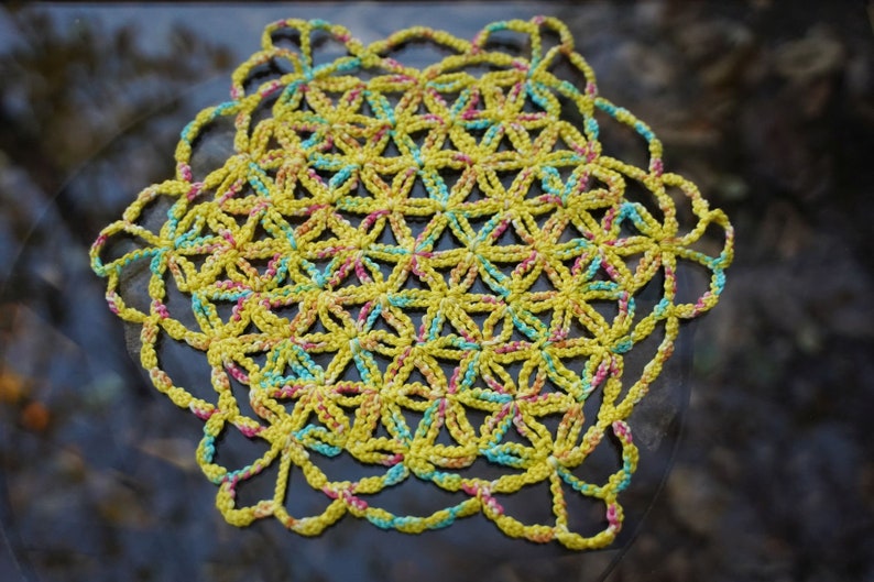 FLOWER OF LIFE Crochet tutorial Doily image 7