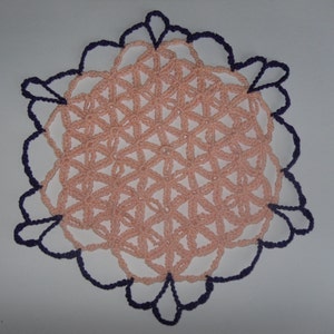 FLOWER OF LIFE Crochet tutorial Doily image 9