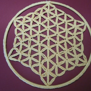 FLOWER OF LIFE Crochet tutorial Dreamcatcher image 7