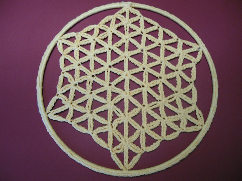 FLOWER OF LIFE Crochet tutorial Dreamcatcher image 7