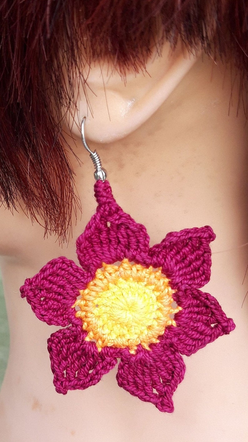 Crochet tutorial Bookmark Flower Daffodil image 10