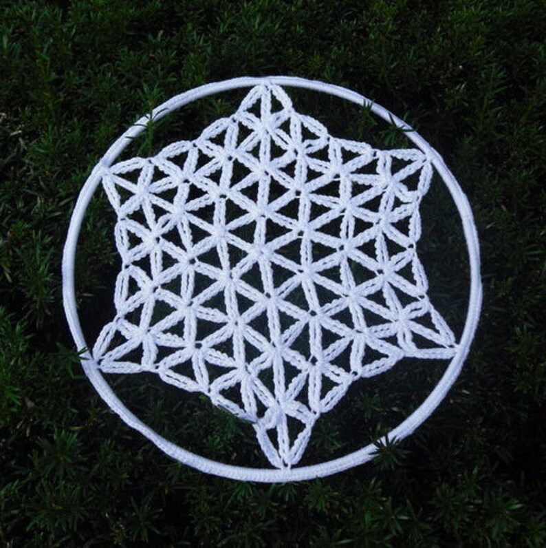FLOWER OF LIFE Crochet tutorial Dreamcatcher image 6