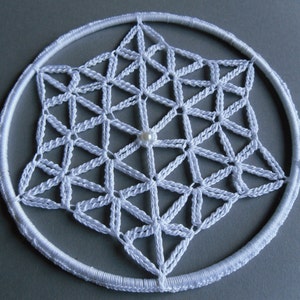 FLOWER OF LIFE Crochet tutorial Dreamcatcher image 8
