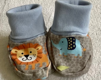 Tippy Toes 0-6 Monate Babyfüsslinge "Kleine Zootiere" grau Babysocken Geschenk Junge Mädchen Babyausstattung