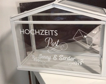 Schriftzug "Hochzeitspost" personalisiert