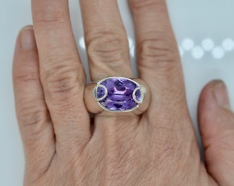 LILA POWER! riesiger Amethyst, 36 g schwerer Silberring UNIKAT!