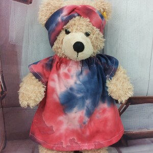Bärenkleidung Farben Mix Sommerkleid und Bandana passend für Bär Stofftiere 28 cm Neu batik