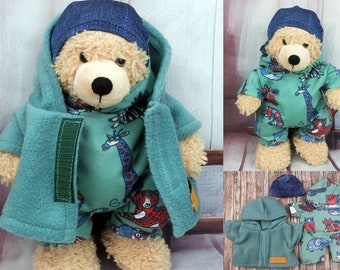 Bären Kleidung Mix Jacke Overall Mütze altgrün bunt mit tiere und Buchstaben passend für Bären Stofftiere Bär Teddybär 28 cm Neu