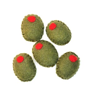 Green Olives (5) Catnip Cat Toy Hand-sewn Handmade Homegrown Gift For Cat Lovers