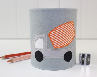 Pen cup concrete mixer, pen holder, pen box, pen holder, pen stand, pen box, pen organizer, pen storage, upcycled